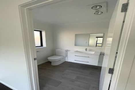 Photo of property in 11 Royal St Annes Drive, Te Kamo, Whangarei, 0112