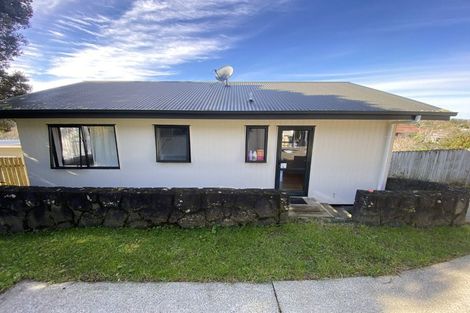 Photo of property in 65 Sunline Avenue, Massey, Auckland, 0614