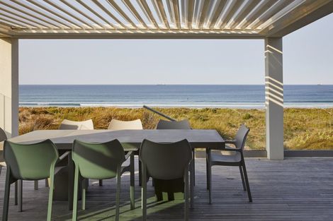 Photo of property in 241b Oceanbeach Road, Mount Maunganui, 3116