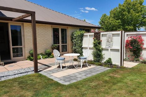 Photo of property in 5 Richard Seddon Drive, Northwood, Christchurch, 8051