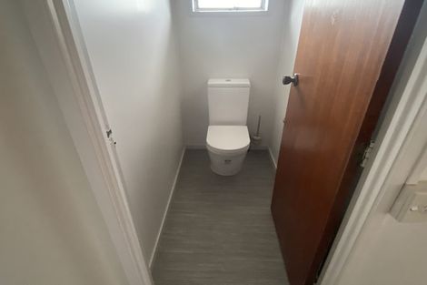 Photo of property in 2/26 James Road, Manurewa, Auckland, 2102