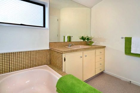 Photo of property in 10 Rembrandt Place, Burnside, Christchurch, 8053