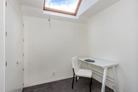 Photo of property in 135 Fendalton Road, Fendalton, Christchurch, 8052