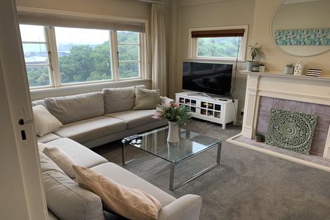 Photo of property in 7u3 Stowe Hill, Thorndon, Wellington, 6011