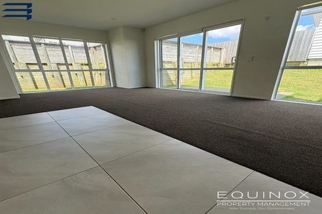 Photo of property in 49 Joseph Street, Flat Bush, Auckland, 2019