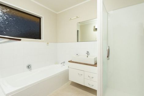 Photo of property in 25 Te Ngaio Road, Mount Maunganui, 3116