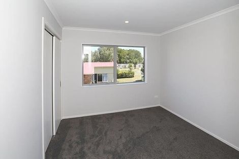 Photo of property in 11u1 Crosher Place, Silverdale, Hamilton, 3216