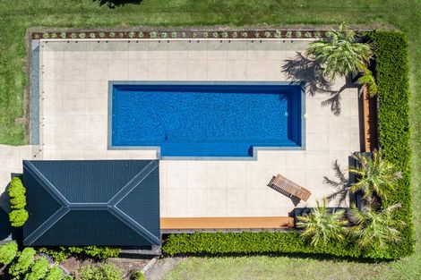 Photo of property in 194 Te Mata Peak Road, Havelock North, 4130