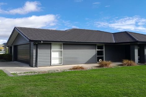 Photo of property in 97 Manakau Heights Drive, Manakau, Otaki, 5583