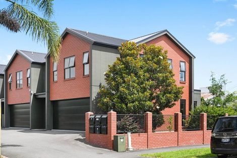 Photo of property in 1/3 Charlemont Street, Whitiora, Hamilton, 3200