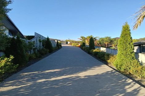 Photo of property in 35 Ballintoy Park Drive, Welcome Bay, Tauranga, 3175