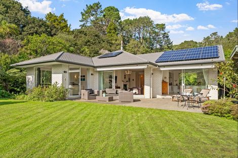 Photo of property in 16 Mccallum Drive, Sandspit, Warkworth, 0982