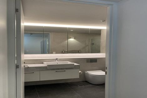 Photo of property in 302/15 Rawene Road, Birkenhead, Auckland, 0626