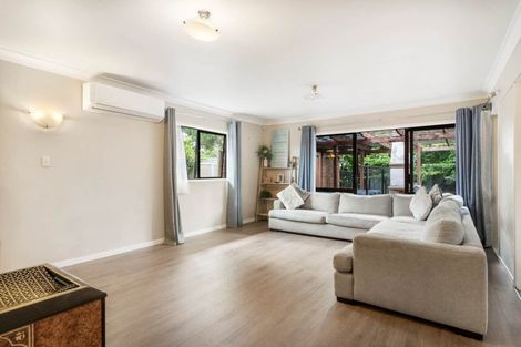Photo of property in 17 Pinehurst Place, Wattle Downs, Auckland, 2103