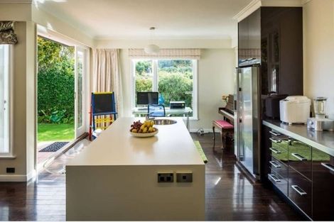 Photo of property in 11 Donald Street, Karori, Wellington, 6012