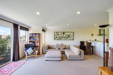 Photo of property in 13b Onslow Road, Bluff Hill, Napier, 4110
