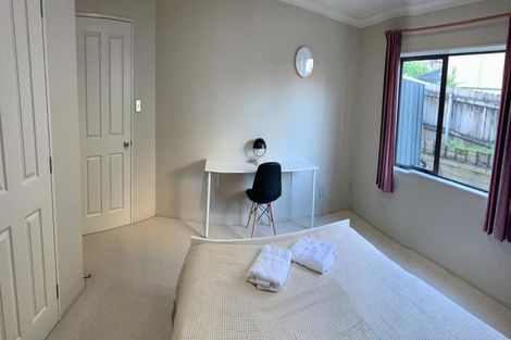 Photo of property in 13 Living Stream Road, Albany Heights, Auckland, 0632