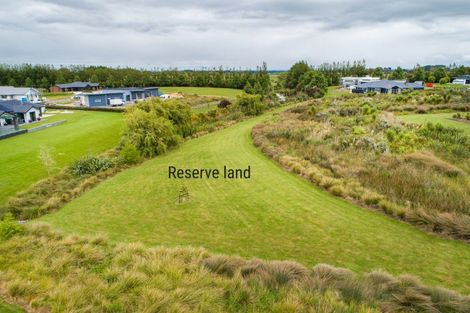 Photo of property in 3 Paterson Lane, Kelvin Grove, 4470