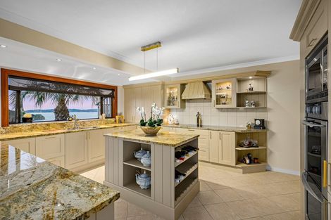 Photo of property in 212 Whitmore Road, Tawharanui Peninsula, Warkworth, 0986