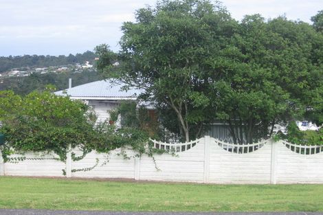 Photo of property in 2/26 Mayfield Road, Glenfield, Auckland, 0629