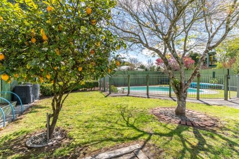 Photo of property in 9 Armstrong Avenue, Carterton, 5713