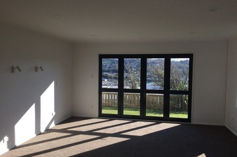 Photo of property in 6 Sheridan Terrace, Johnsonville, Wellington, 6037