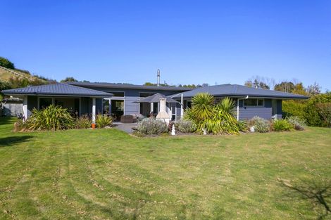 Photo of property in 54 Dalmore Way, Acacia Bay, Taupo, 3385