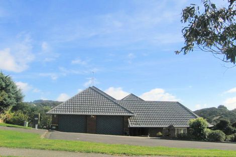 Photo of property in 18 James Cook Drive, Whitby, Porirua, 5024