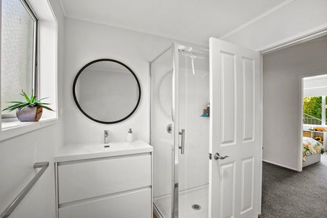 Photo of property in 57 Manu Crescent, Upper Vogeltown, New Plymouth, 4310