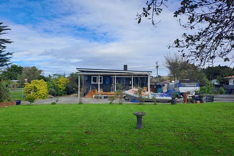 Photo of property in 11 Graham Street, Porangahau, 4293