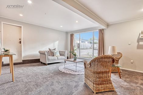 Photo of property in 28 Reynella Drive, Massey, Auckland, 0614