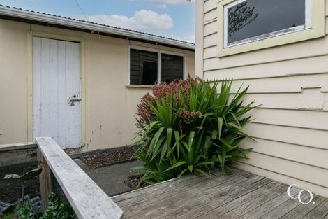 Photo of property in 230 Mayfair Avenue, Mayfair, Hastings, 4122