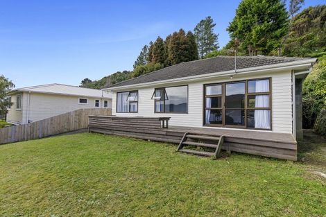 Photo of property in 33 Mckillop Street, Wainuiomata, Lower Hutt, 5014