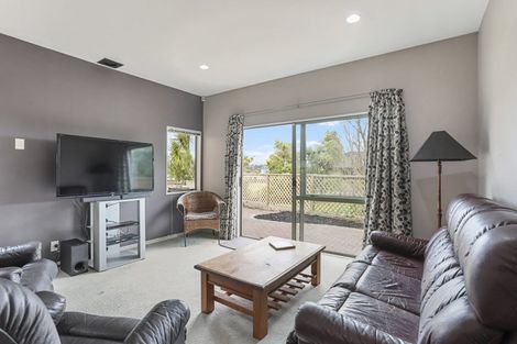 Photo of property in 29a Forest Hill Road, Henderson, Auckland, 0612