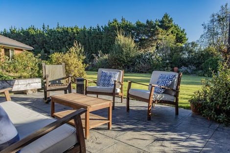 Photo of property in 20 Teviotview Place, Amberley, 7410