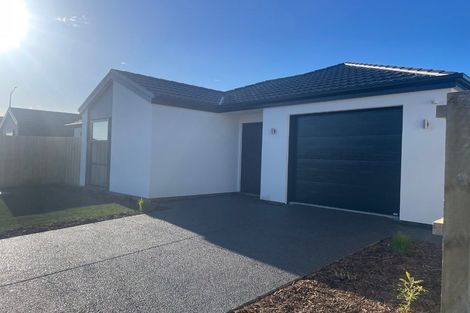 Photo of property in 6 Riroriro Lane, Halswell, Christchurch, 8025