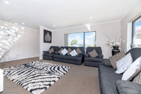 Photo of property in 22 Jaylo Place, Mangere, Auckland, 2022