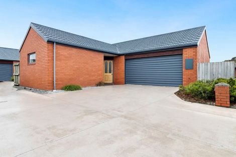 Photo of property in 27 Cardigan Bay Place, Addington, Christchurch, 8024
