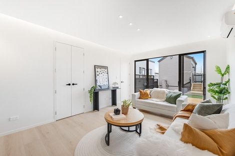 Photo of property in 26 Toetoe Street, Westgate, Auckland, 0814