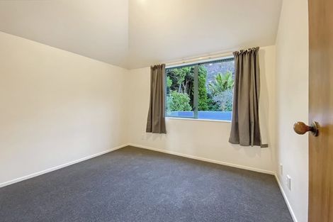 Photo of property in 7 Oak Grove, Mount Cook, Wellington, 6011