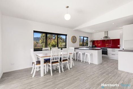 Photo of property in 92 Lisland Drive, Kinloch, Taupo, 3377