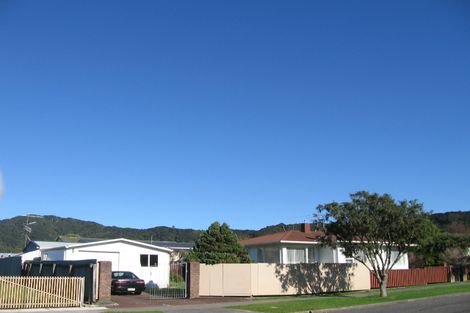 Photo of property in 7 Manutuke Street, Wainuiomata, Lower Hutt, 5014