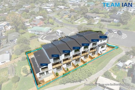 Photo of property in 11 Kayle Glen, West Harbour, Auckland, 0618