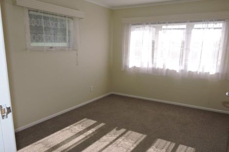 Photo of property in 16 Tawa Crescent, Manurewa, Auckland, 2102