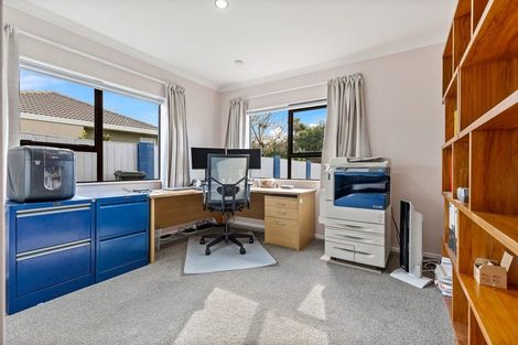 Photo of property in 8 Limeburners Close, Hobsonville, Auckland, 0618