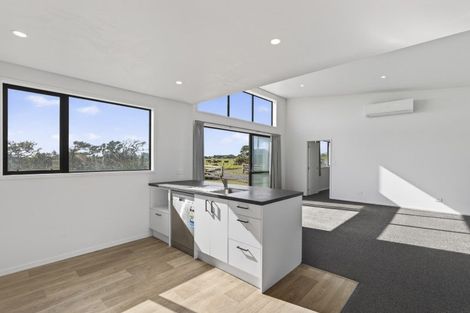 Photo of property in 387 Tipoka Road, Rahotu, Opunake, 4685