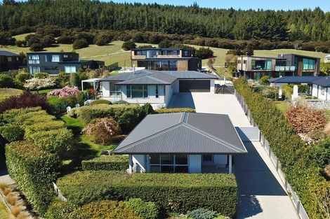 Photo of property in 3 Clearview Street, Wanaka, 9305
