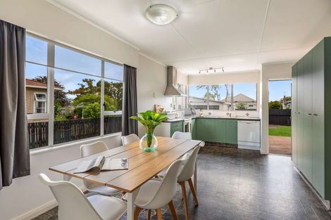 Photo of property in 27 Middlesex Street, Levin, 5510