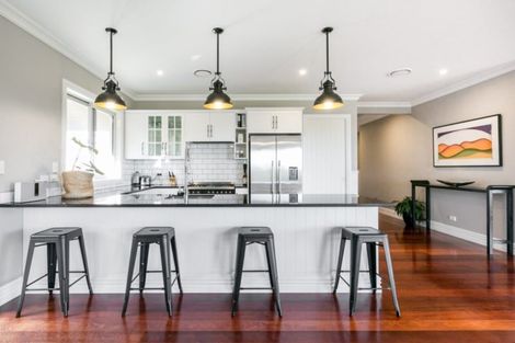 Photo of property in 24 Tauroa Valley Road, Havelock North, 4130