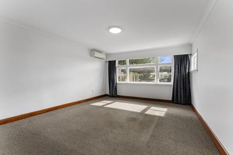 Photo of property in 43 Aorangi Road, Bryndwr, Christchurch, 8053